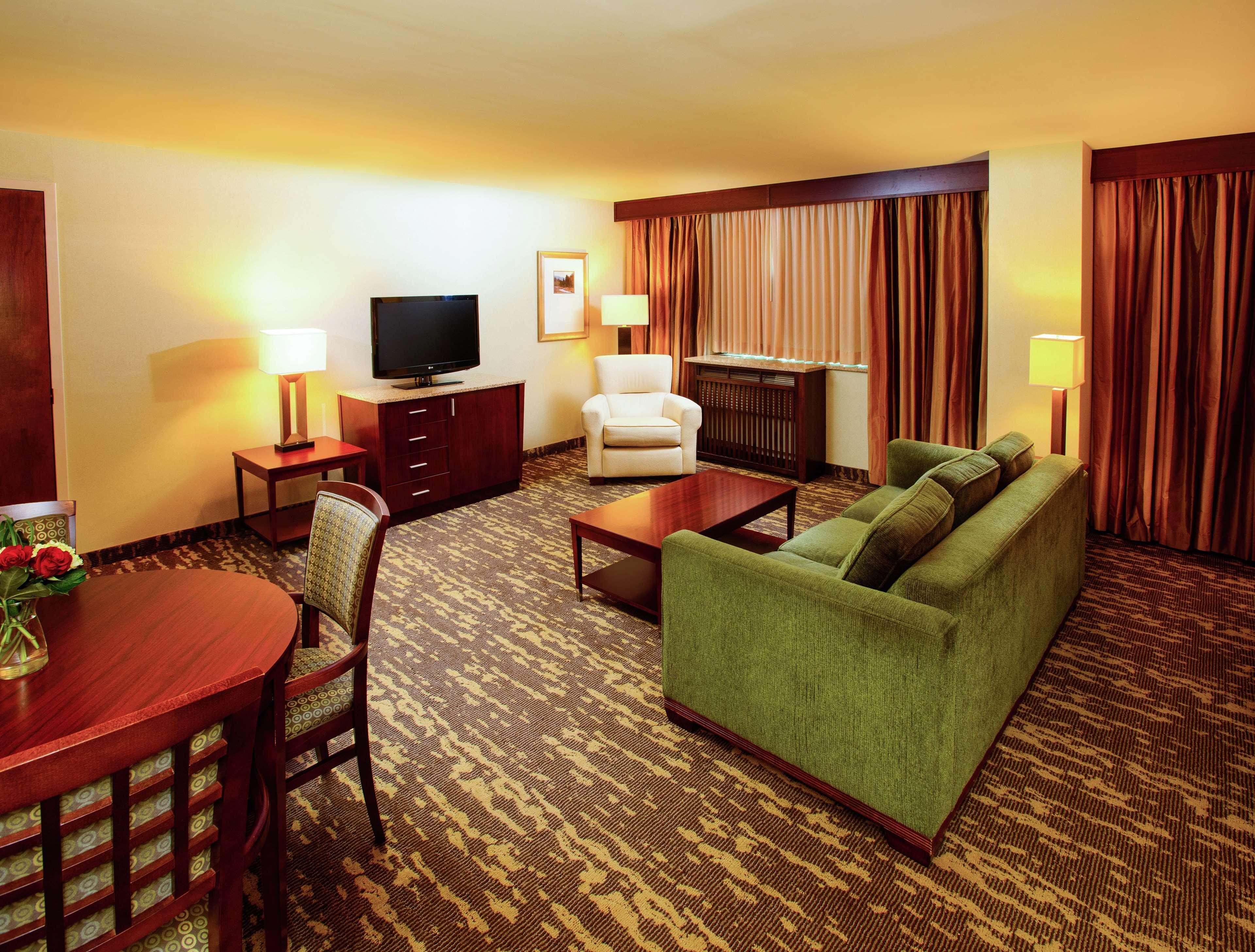 Doubletree By Hilton Rochester - Mayo Clinic Area Экстерьер фото