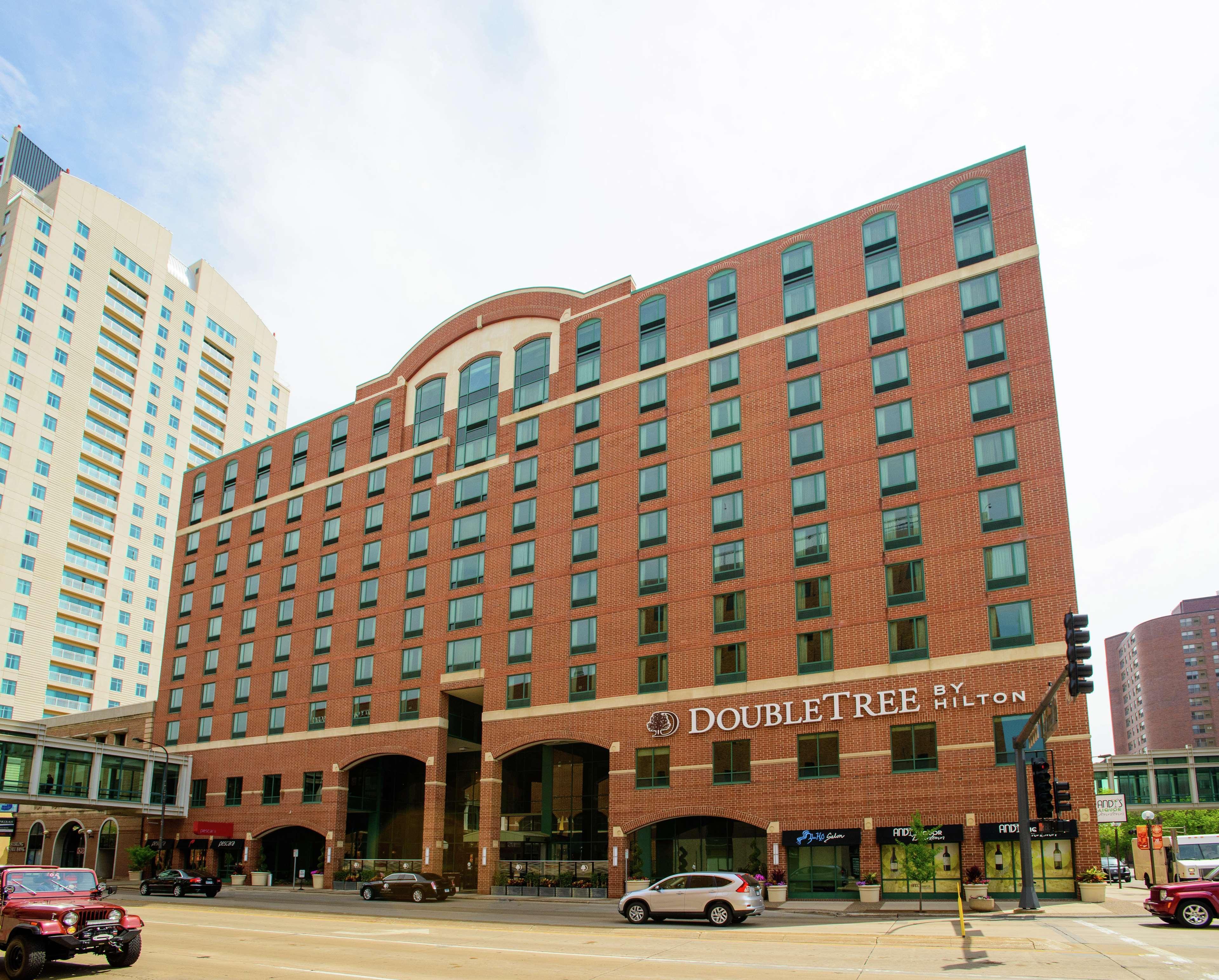 Doubletree By Hilton Rochester - Mayo Clinic Area Экстерьер фото
