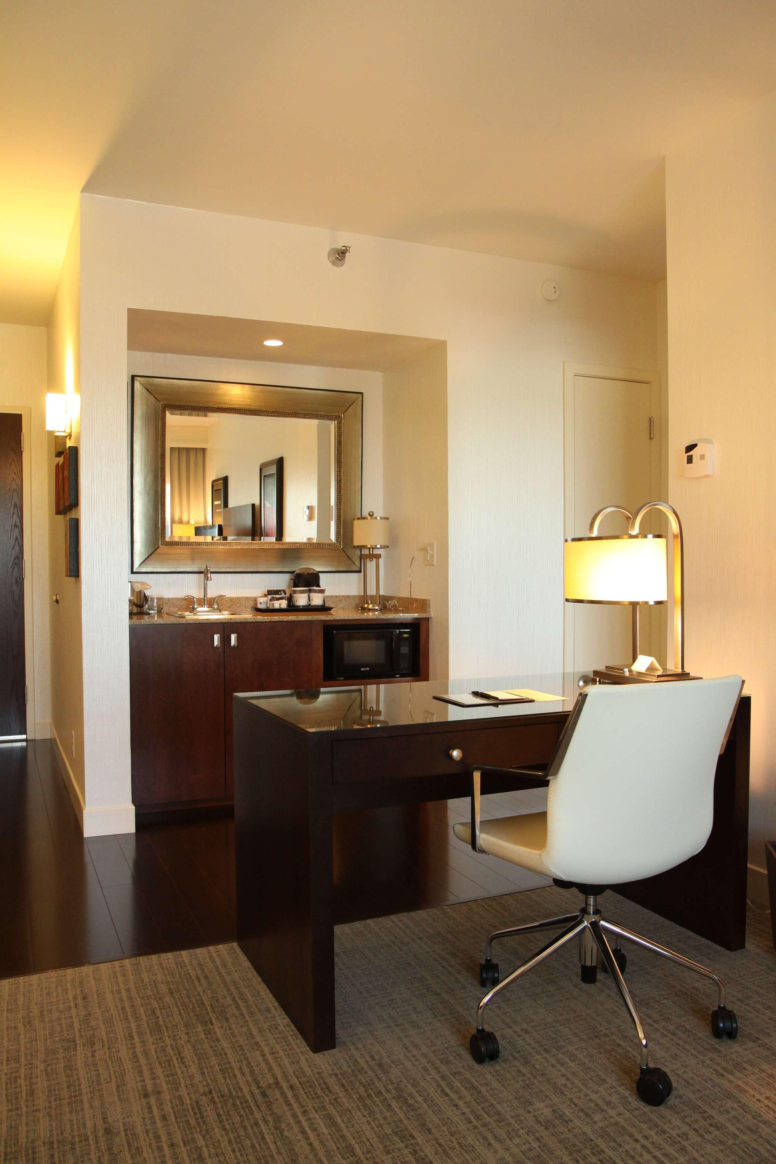 Doubletree By Hilton Rochester - Mayo Clinic Area Номер фото