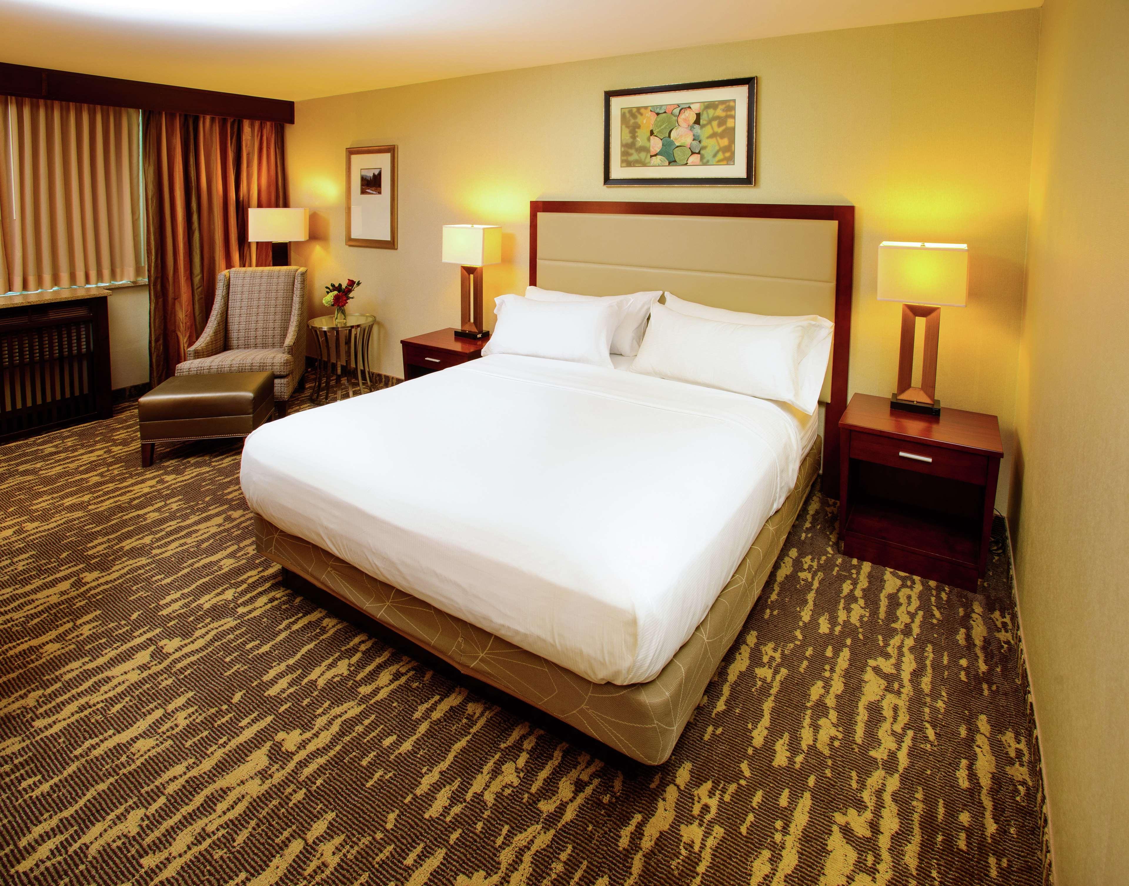 Doubletree By Hilton Rochester - Mayo Clinic Area Экстерьер фото